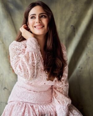Onima Kashyap Instagram - Doing what you love is freedom..loving what you do is happiness 💕
#live #happiness #photography #photographylovers #photooftheday