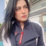 Pakhi Hegde Instagram – I dnt read my books backwards 🤩 do u????
#pakkhi #pakkhihegde #pakhi #pakhihegde #attitude #trending #viralvideos