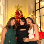 Pakhi Hegde Instagram – My Santa’s 🎅
Merry Christmas 💫
May Santa bring positivity, happiness, peace n joy to everyone’s life n take care of all the pets in the world !🎄
.
.
.
Outfit by : @labelmahimasethiya
Styled by : @tiara_gal @akansha.27.
