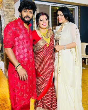 Pakhi Hegde Instagram - Heartiest congratulations to this couple🥰 
u guys are doing awesome n u have awesome couple goals❤️ love u so so much guys! Keep rocking 🙌🥰 lots of love n blessings darlings 🙌😇