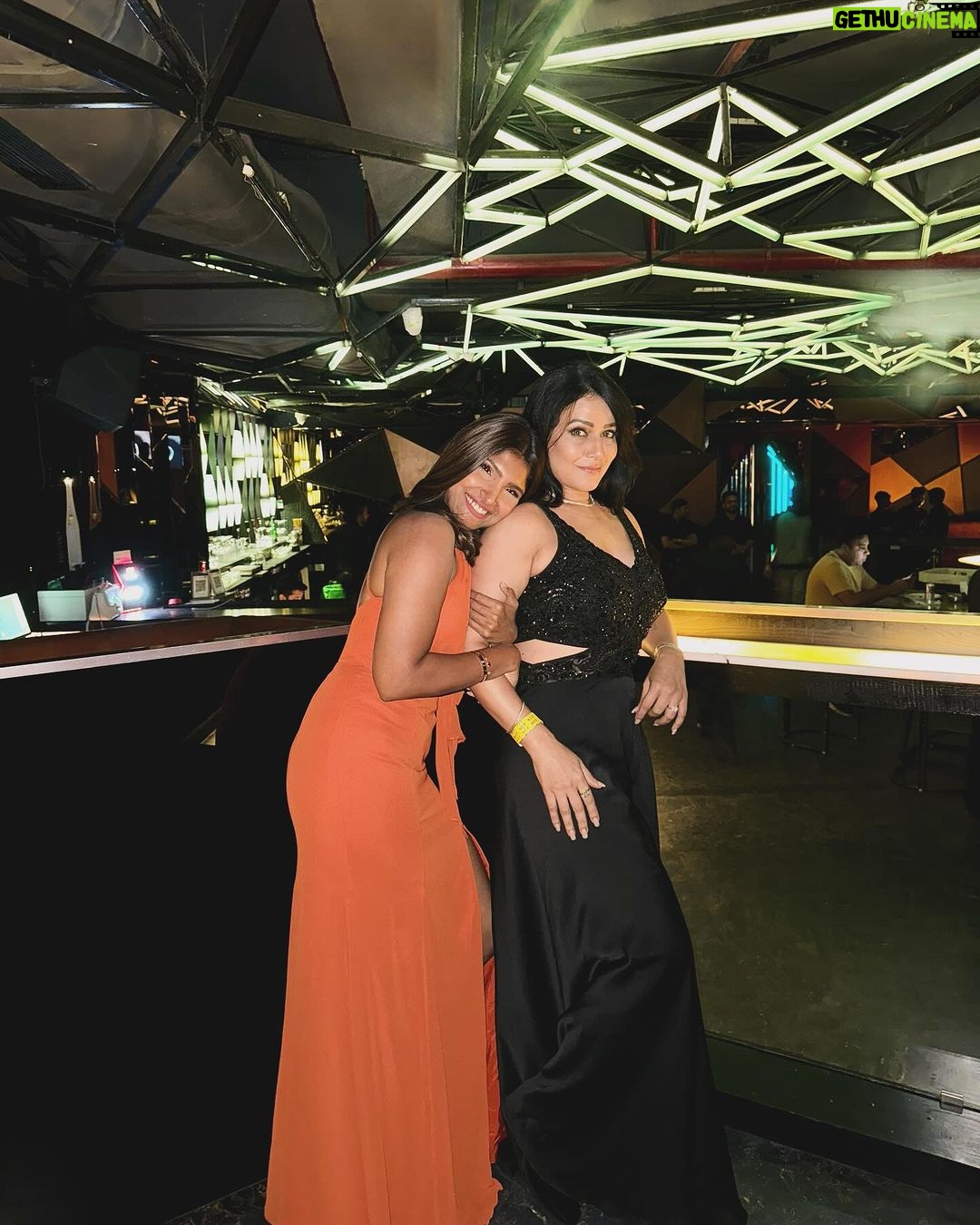Pakhi Hegde Instagram - I have ur back girl🥰 happy birthday darling ! I’m so so proud of you! Just keep climbing the ladder of success, n be confident the way u r! U r doing absolutely superb n I love u so so much!!! Happiest birthday esha 🥰 god bless u with everything u wish for 🥰❤️ love u hamesha !! #birthdaygirl #birthday #girl #eshashetty #pakkhihegde Location : @hex