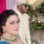 Pakhi Hegde Instagram – Ek Dahyani Dodhdayhi Ki Shaadi Mubarak Ho Looking Like A Wow @ekdahyanidodhdahyi 

#ekdahyanidodhdahyi 
#godblessyou @bhavnagari happy father😍🙌