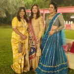 Pakhi Hegde Instagram – Ek Dahyani Dodhdayhi Ki Shaadi Mubarak Ho Looking Like A Wow @ekdahyanidodhdahyi 

#ekdahyanidodhdahyi 
#godblessyou @bhavnagari happy father😍🙌