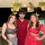 Palak Purswani Instagram - Dil-wali Diwali ✨ Outfit : @drishtichhabraa Styled by : @stylebyniti • • • • #diwali2023 #palakpurswani #festiveoutfit #festival