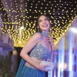 Palak Purswani Instagram - A night of glamour & glitz ✨ 📸 @lsd.photography.official Outfit @maisolos.world Styled by @aarshiirani Makeup @nancypamnanimua Hair @makeupandhairbydisha • • • • #palakpurswani #diwalioutfit #ethnicwear #diwalivibes #lehenga