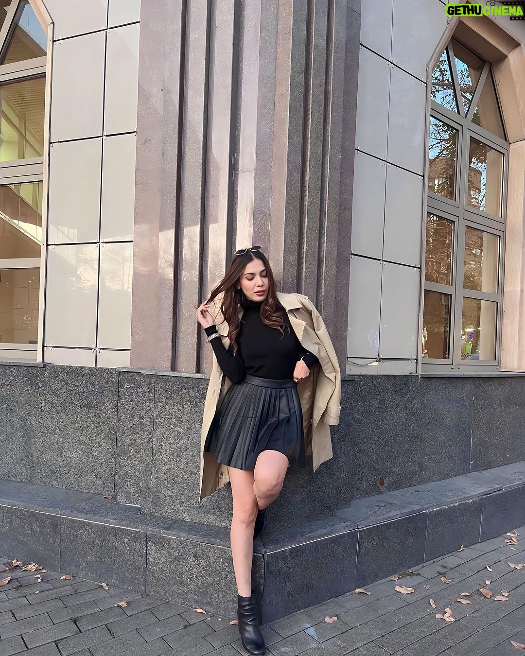 Palak Purswani Instagram - fall favourites 🍁 Almaty, Kazakhstan