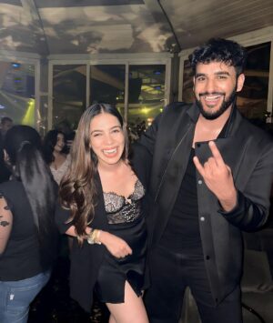 Palak Purswani Instagram - It’s been one blur of fun last night 🖤
