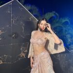 Palak Purswani Instagram - That was one wild wedding! Now accepting applications for more single friends 😋 Styled by : @cosmo_bydivya Outfit : @orupret Jewellery: @mozaati