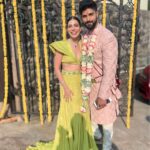 Palak Purswani Instagram - it’s the dress for me 💛 Cheers to the most joyful of couples! Hugs & kisses you two love birds ✨🫶🏼 @tanujvirwani @tanyajacob1 Outfit @kalkifashion Stylist @anamikajain__ Jewellery @mozaati