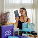Palak Sindhwani Instagram - ✨GIVEAWAY ALERT!✨ Hello my Beautiful Instafam, This is your chance to win 2 iPhone 15, 3 AirPods and some fantastic Lenskart goodies! 🕶️🎁 🚀 Here's How To Enter: 1️⃣ Follow @lenskart 2️⃣ Tag 5 friends in the comments. 3️⃣ Make sure all tagged friends are following @lenskart too! 📢 IMPORTANT: Following @lenskart is crucial for all tagged! So, Don’t forget to double-check. 💥 Hurry up! Dive in to grab your chance to be one of our lucky winners! Winners will be announced by next week! 😍 Participate now!! ❤️ Disclaimer : Instagram and Apple are not associated to the giveaway. . . #giveaway #lenskart #apple #giveawaytime #giveawayalert #giveawayiphone #fyp #participate #explore #palaksindhwani