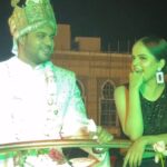 Palak Sindhwani Instagram - Samajh Gaye na?! 🫣💃 . . #wedding #weddingreels #dancereels #baarat #siblings #trendingreels #reelitfeelit #instareels #weddingday #explore #fyp #palaksindhwani