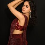 Palak Sindhwani Instagram - Happy December, month of Love, Hope and Celebrations. ❤️✨🫂 Wearing - @leaclothingco HMU - @diyamodiglamovers Captured by - @capture_photography_01 . . #december #love #saree #ethnicwear #ootd #red #fyp #wedding #palaksindhwani