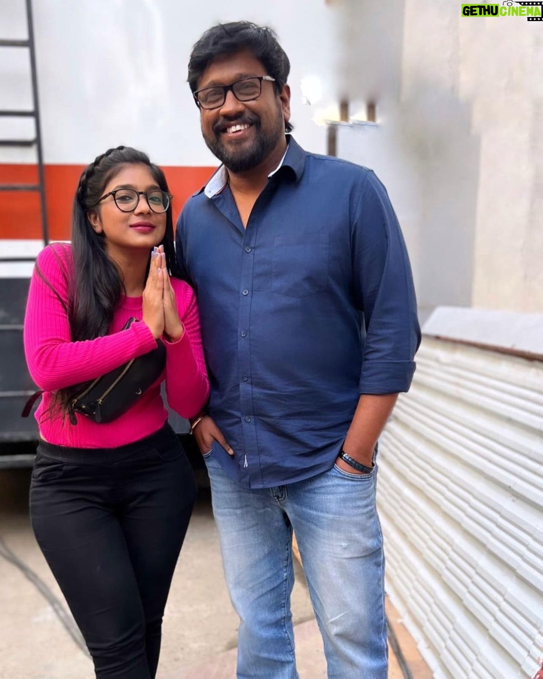 Parvathy Saran Instagram - Aarthi β€οΈ from #MY3 webseries streaming now on @disneyplushotstartamil π€ Thank You Director Rajesh sir for all the fun filled learnings.. Thank You @karthickdir.7 for looping me in to this cute project.. really means a lot !! Thank You @ihansika for being the sweetest artist & teaching me some acting tricks, Also @shanthnu avargalae tx for the acting improvisation tips.. @themugenrao @jananihere_ @iashnazaveri @narayan_live are some very good soul that I met in the sets of #MY3β¦ Nandri @pradeepmilroy sirrr for this special series π€ Cheers to Cinema ποΈ Kodaikanal- Princess of Hills