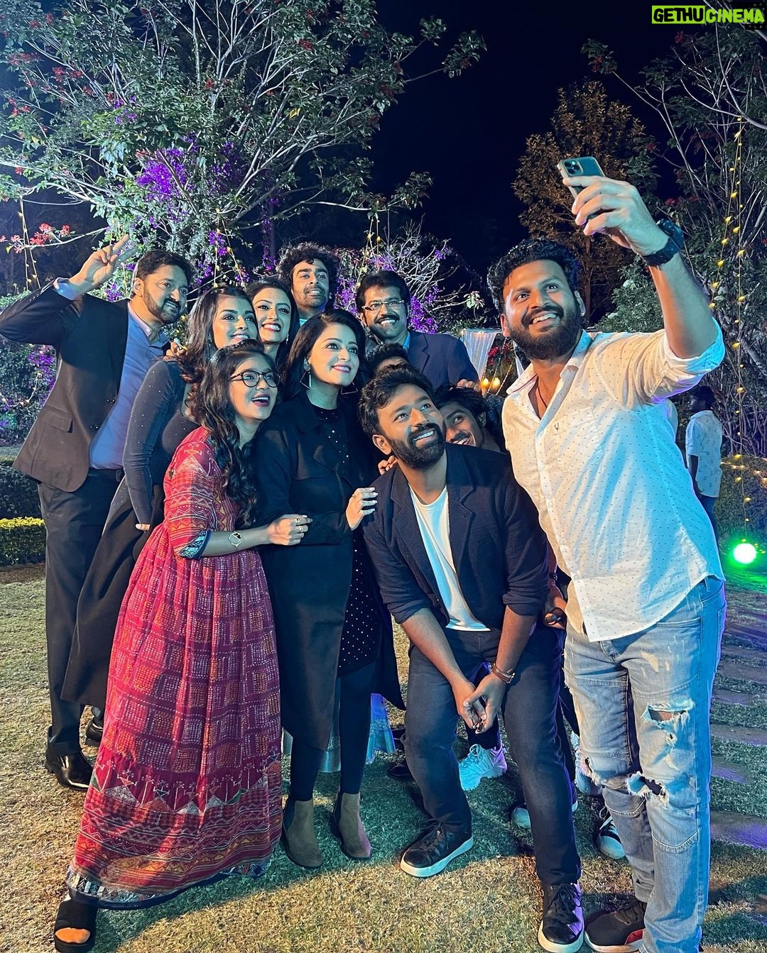 Parvathy Saran Instagram - Aarthi β€οΈ from #MY3 webseries streaming now on @disneyplushotstartamil π€ Thank You Director Rajesh sir for all the fun filled learnings.. Thank You @karthickdir.7 for looping me in to this cute project.. really means a lot !! Thank You @ihansika for being the sweetest artist & teaching me some acting tricks, Also @shanthnu avargalae tx for the acting improvisation tips.. @themugenrao @jananihere_ @iashnazaveri @narayan_live are some very good soul that I met in the sets of #MY3β¦ Nandri @pradeepmilroy sirrr for this special series π€ Cheers to Cinema ποΈ Kodaikanal- Princess of Hills