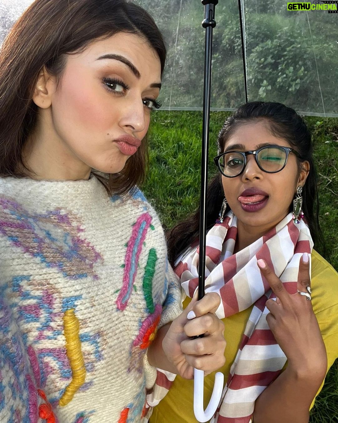 Parvathy Saran Instagram - Aarthi β€οΈ from #MY3 webseries streaming now on @disneyplushotstartamil π€ Thank You Director Rajesh sir for all the fun filled learnings.. Thank You @karthickdir.7 for looping me in to this cute project.. really means a lot !! Thank You @ihansika for being the sweetest artist & teaching me some acting tricks, Also @shanthnu avargalae tx for the acting improvisation tips.. @themugenrao @jananihere_ @iashnazaveri @narayan_live are some very good soul that I met in the sets of #MY3β¦ Nandri @pradeepmilroy sirrr for this special series π€ Cheers to Cinema ποΈ Kodaikanal- Princess of Hills