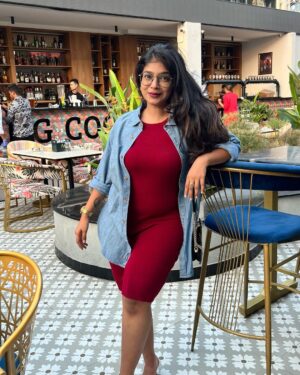 Parvathy Saran Instagram - Darling, your looks can kill 🍷