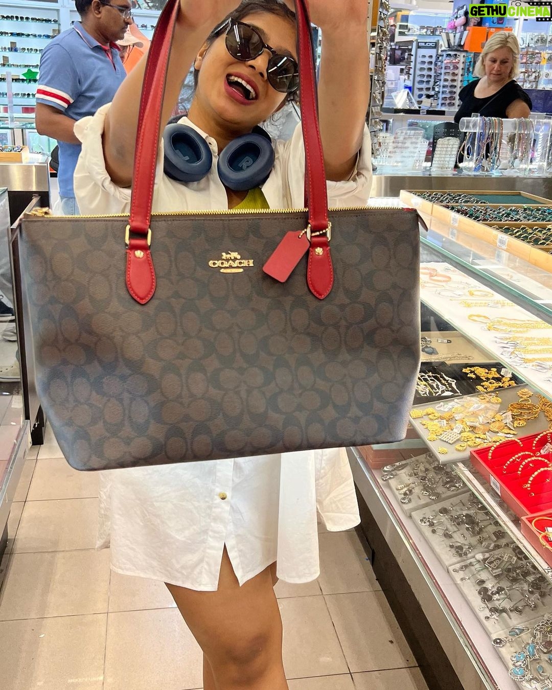 Parvathy Saran Instagram - To those who asked about Shopping in 🇸🇬 Singapore is the most expensive city in the world for luxury living. I spent 30 % of my July saving in shopping but wisely invested on some of the best products & brands 🧿 You get all the exclusive designs in luxury bag, watches and also Cars. You get the most premium model cars displayed here… 📍visit orchard road for more luxury brand and you can also find exclusive @louisvuitton store there After all, quality matters over quantity right !? Tag that shopaholic in your gang.. #VibeWithPaaru #VJParvathy #VJPaaru #shopping #singapore #singaporelife #blogger #vlogger #solotravel