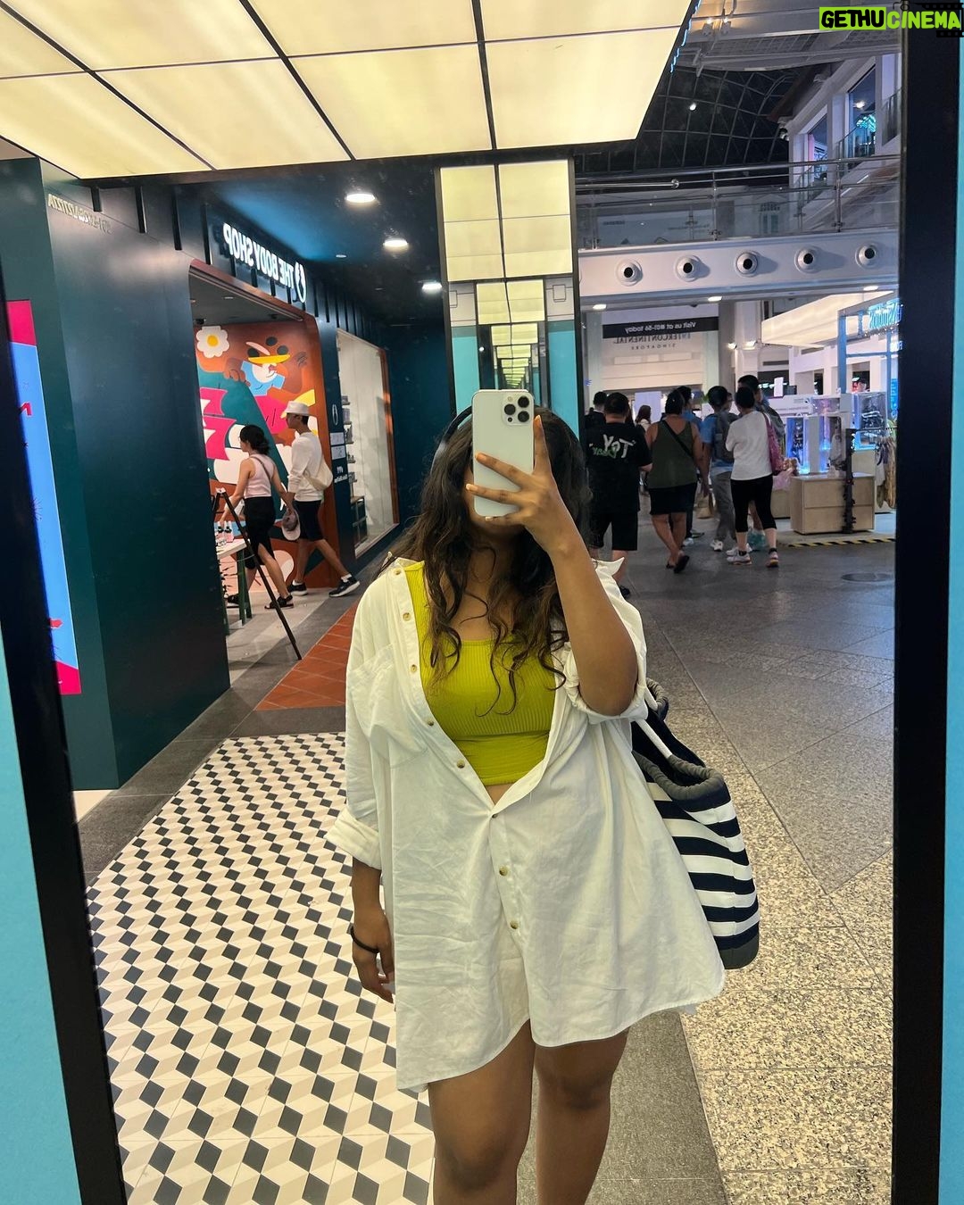 Parvathy Saran Instagram - To those who asked about Shopping in 🇸🇬 Singapore is the most expensive city in the world for luxury living. I spent 30 % of my July saving in shopping but wisely invested on some of the best products & brands 🧿 You get all the exclusive designs in luxury bag, watches and also Cars. You get the most premium model cars displayed here… 📍visit orchard road for more luxury brand and you can also find exclusive @louisvuitton store there After all, quality matters over quantity right !? Tag that shopaholic in your gang.. #VibeWithPaaru #VJParvathy #VJPaaru #shopping #singapore #singaporelife #blogger #vlogger #solotravel