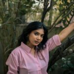 Parvathy Saran Instagram – 🍃
.
.
Shot by @you_and_i_studios
MUA @tarangini_mua
Stylist @meghal_chauhan