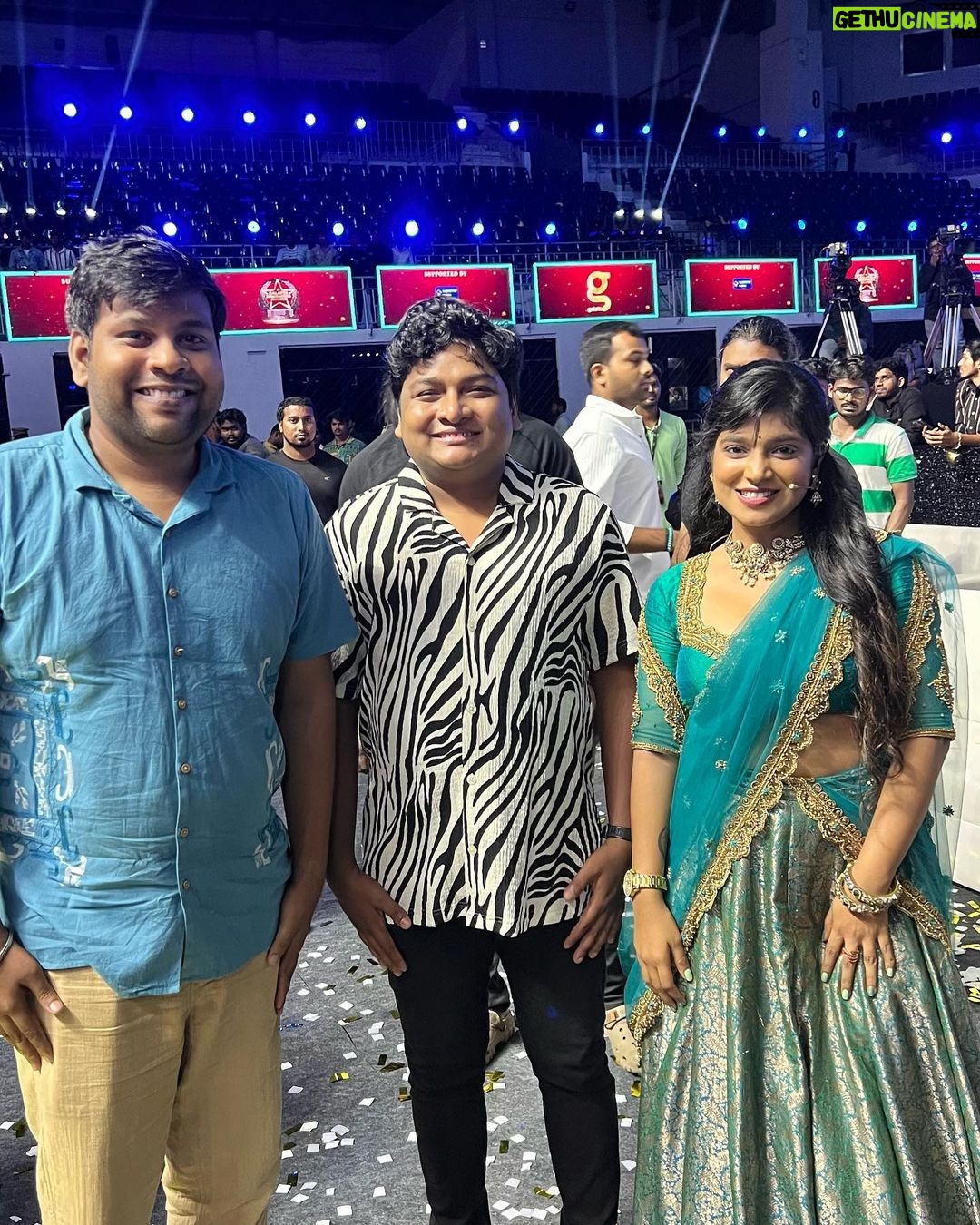 Parvathy Saran - 70.2K Likes - And that was an amazing day to remember ☺️❤️🧿 @dhruv.vikram #GalattaNakshatraAwards & #GalattaWonderWomenAwards 2023