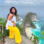 Parvathy Saran Instagram - people,beaches & sun tan ☀️🌊🏝️🇮🇩 Trip organiser @gtholidays.in Bali, Indonesia