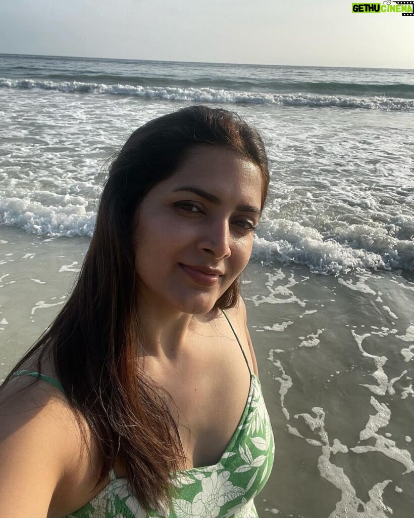 Pavani Gangireddy Instagram - Radhanagar Beach