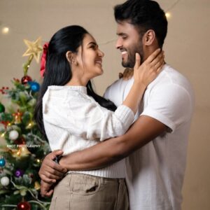 Pavani Reddy Instagram - Merry Christmas 🎅 🎄 #us #christmas #pavmir Mua: @padmavaratharaj_makeup_artist Photography: @knotphotography.in Styled by; @shravyareddyofficial