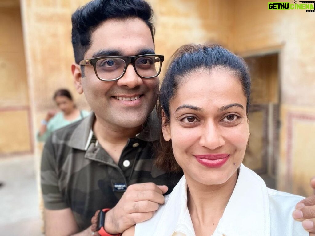 Payal Rohatgi Instagram - Life should not be lived. It should be celebrated. Family love is celebrating life. Happy Bhai Beej to my brother @_gaurav_ and Rahul and all those celebrating the bond of brother-sister love. #payalrohatgi