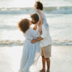 Pearle Maaney Instagram - What a Joy it is to have a Few Beautiful Versions of You to share the Joy of your Life with 🧿🩵🤍🌊 . 🩵 . Click @todstories Styling & MUA @ashna_aash_ Pearle and Nila’s Outfits @arsignatureofficial Srini’s @nishal_ug