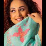 Pearle Maaney Instagram - Let Your Eyes Speak 🤓 . Self Styled for Pearle Maaney Show 🌸 Click @pearle_productions Wearing @arsignatureofficial Jewellery @m.o.dsignature MUA @aishwaryakarayilofficial