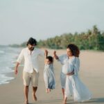 Pearle Maaney Instagram - Law Of Attraction is Real… because I imagined this moment a million times in my head and it happened 🩵 . Click @todstories Styling & MUA @ashna_aash_ Pearle and Nila’s Outfits @arsignatureofficial Srini’s @nishal_ug