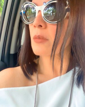 Pooja Bhatt Instagram - 🤍🖤