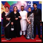 Pooja Bhatt Instagram - A moment of pride for the team last evening as we presented #SANAA for the first time in India at the 54th International Film Festival of India @iffigoa ! The response of the audience to our film was nothing short of spectacular and only left us humbled. Vinit, you were immensely missed and in our thoughts. 🩵 . #IFFI54 #IFFI Photographs Courtesy: @iffigoa . @radhikamadan @shikhatalsania @shah_sohum @poojab1972 @nikhil.khurana18 @iamsuds @vinitmasram @vishalmishraofficial deeptigupta @aanchaltalreja @mspunvanity @sumedha.mittal @sameer.siddiqui.100 @neeraj.singh.7355 @nileshjatwa @cosmicimmigrant @umagaiti @ayeshasethstudio @hrishidoeshair @paramitagh @suvrangshu @shefalii_s @kimberlyychu @findingshanti @ra.hul3463 @abhi15p @ardehlalrighty @dhruvpatel06 @mayyyher @tanyaaaa_97 @simranjt597 @muskan_mahajan_ @rachit025ftii @vshalabh @poorva_jain @sebinthomas48 @vaibhav_vishant @tanushrijain @priyanka_devs @harkat.studios @kyumaar @rajatktaneja @vanjareashish @singh_rahul_38 @uttammondalju @siyamahajan_ @thukralsrishti @richakal @bishakhaaa.__ @thekokemonster @samarthshandilya @sanjeeta11 @vyaso @atishanaik @vvansh97 @cosmopopliton @sariasaroj @24eightyone @treeshulmediasolutions @nubestudio.in @nube_cirrus @dikshathakral_ @navinshetty Panaji (Panjim, Goa) India