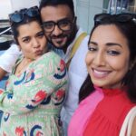 Pooja Bhatt Instagram - Team #Sanaa with @rotalks to speak about the film for @feverfmofficial at #IFFI Location courtesy @raki.goa Swipe to look at the breath taking views of Panjim from our interview location. Exclusive chat with these powerhouses drops soon on @feverfmofficial #Rotalks #Goa #Panjim #IFFI #shikhatalsania #PoojaBhatt #SudhanshuSaria #FilmFestival Raki Goa