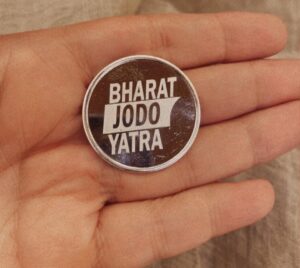 Pooja Bhatt Instagram - One year ago on this date,I joined the #bharatjodoyatra in Telangana walking besides @rahulgandhi for 10 kms. A short distance physically but long enough to give me a better understanding of the man himself & most importantly the feeling that resonated on the ground,out on the streets, in the hearts of people. I was the first from Bollywood to join and did so to reinstate my faith in the diversity of our great nation. The India that refuses to be reduced to one language,one colour,one ‘sur’. All of us are better than one of us and I will join hands and walk with anyone and everyone who dares to propagate love in times of hate and talks about unification in the real sense of the word. Beyond that I have no interest in politics nor the power game. We are artists and that means shunning power. What it also means is standing up for what one believes in,especially when it is not convenient nor popular and ‘walking one’s talk’. Grateful to have been part of this milestone in History. For the experience,the understanding,the generosity,the humility 🙏 
Long live Bharat! Long live India. We are blessed to be born to this rich,diverse land. 🙏🇮🇳
#loveconquersall #daretolove #intimesofhate #bharatjodoyatra
