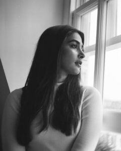Pooja Hegde Instagram - Inside outside 📸 🎞️