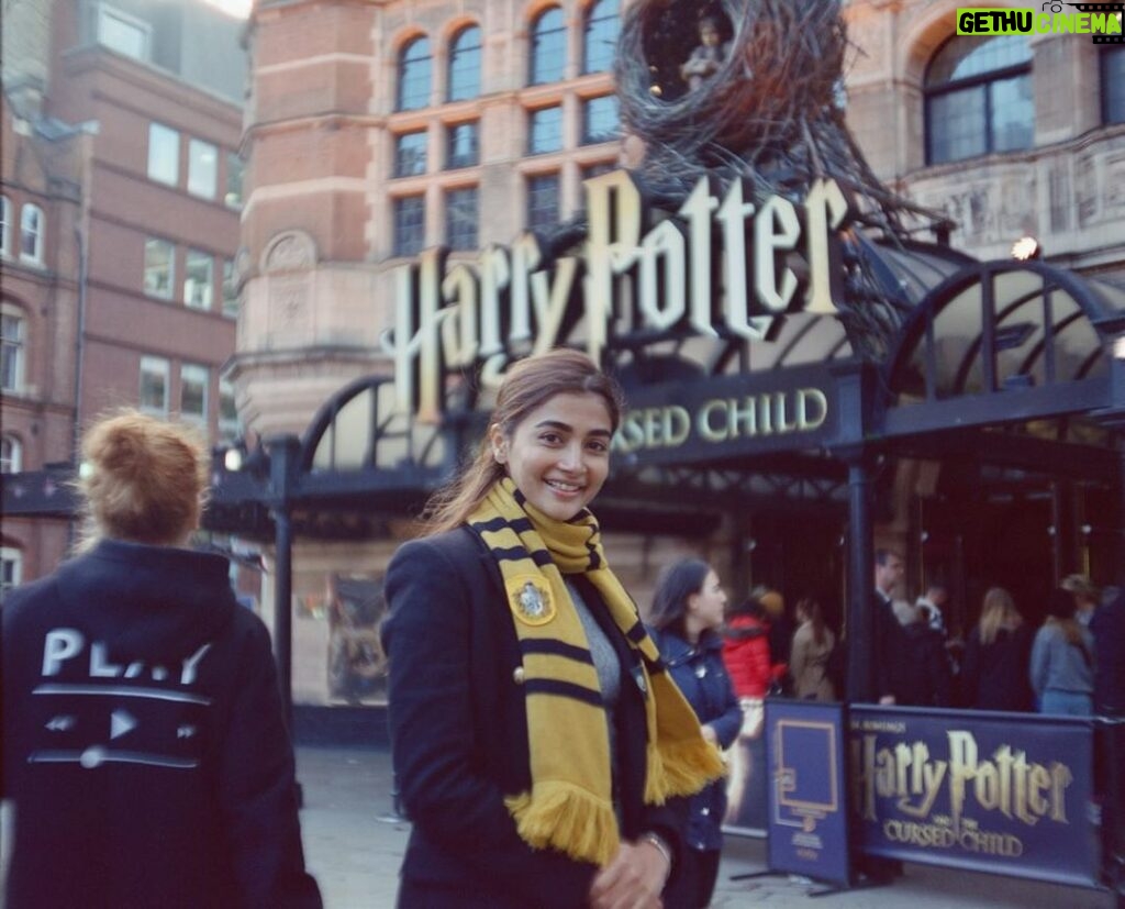 Pooja Hegde Instagram - HP ⚡️…..and by that I mean Hegde Pooja 😋😉🤓 #magic #nocoincidences #nerdsassemble #harrypotter #hufflepuff Harry Potter and the Cursed Child