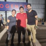 Pooja Ramachandran Instagram - One with our director @milind_rau We both were in production 😜.. I was 3.5 months pregnant in the first picture 😊 Definitely one of the best directors I’ve worked with. He had a wonderful set of AD’s and their team together pulled off such a cool show! It was super challenging, super tiring, stressful so many times but the team always put on a smile and got the work done. A lot of hard work and behind the scenes work has gone into making the dynamic series ‘The Village’ @amazonprime #thevillage #webseries #indianwebseries #horrorseries #gore #guts #horror