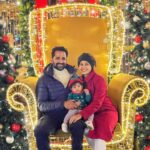 Pooja Ramachandran Instagram – Merry Christmas to everyone! 🎅🏼 🎄 ♥️

#favouriteholidayseason #christmas2023 Paris, France