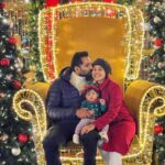 Pooja Ramachandran Instagram – Merry Christmas to everyone! 🎅🏼 🎄 ♥️
#favouriteholidayseason #christmas2023 Paris, France