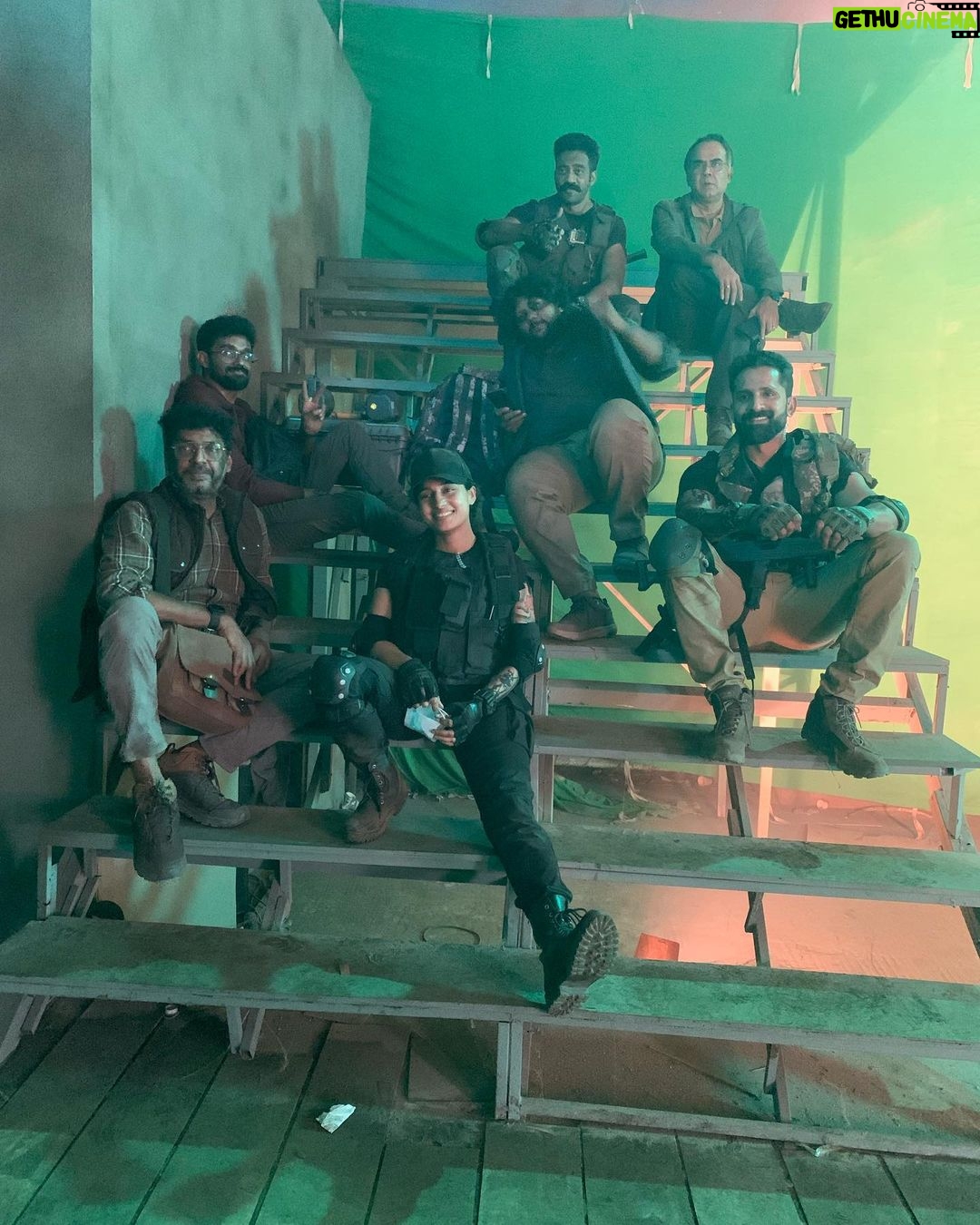 Pooja Ramachandran Instagram - Sharing the last few pictures I have! Had such a nice time shooting this series. Was super challenging but a role I enjoyed. The last video is what I used to do to keep myself awake during night shoots! 😄😄😅 #thevillage #amazonprime @amazonprime #primevideo #indianwebseries