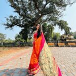 Pooja Sawant Instagram – Seeking blessings 🙏♥️♾️
#कोकण 
Saree from @paithani___house 🌸 Sindhudurg