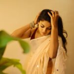 Pooja Sawant Instagram - Magic happenes when you do not give up ♥️ 📸 @shrutisbagwe
