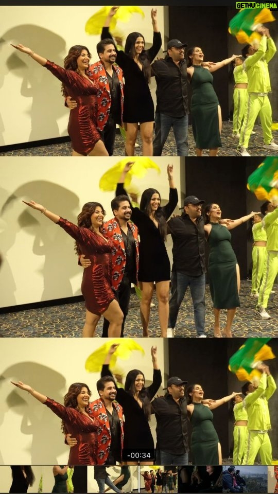 Pooja Sawant Instagram - जुन्या यारीचा नवा चेहरा घेऊन येणाऱ्या आणि प्रत्येकाला आपल्या यारीची आठवण करून देणाऱ्या मुसाफिराचे Title Song Launch पहा या सोहळ्याची एक छोटी झलक गाणे पहा इथे: Link In Bio ‘मुसाफिरा’ २ फेब्रुवारी २०२४ ला आपल्या जवळच्या सिनेमागृहात! #MusafiraaTitleSong #Musafiraa #2Feb #AnandPanditMotionPictures #AishMotionpictures #GoosebumpsEntertainment #NitinVaidyaProductions A Film by @jogpushkar Presented By: @anandpanditmotionpictures @goosebumpsent1 @nitinvaidyaproductions Aish Motion pictures Produced By: @anandpandit @roopa_pandit Pushkar Jog, Nitin Vaidya Co-Produced By: @vaishalshah7 @rahul_v_dubey Starring: Pushkar Jog @iampoojasawant @smritysinha_official @dishapardeshi_ @pushkarajchirputkar Music: @rohanrohanofficial Singer: @vishaldadlani Lyricist: Mandar Cholkar Music On: @videopalaceindia Associate Director: @cherry_piee7 Executive Producer: @ravirajzingade Line Producer: Laxmikant Kalgutkar Director Of Photography: @yogeshkoli8 Art Director: @shrutiiihaldipur Acting Supervisor: @yogeshphulphagar Costume: @stylebyshakti Makeup & Hair: @sheetalpalsande Mrunal Pawaskar, Sonal Koyande Publicity Stills & Bts: @zingaderanjan Publicity Designs: @dedhiabrijesh PR: Avadumber Entertainment @amrutamane48 Digital Marketing: @teamsocialtime Media Partner: @byou.in @tejalpimpley Music Support: @spotifyindia Travel Partner: @thomascookofficial Food partner: Cheesiano pizza On Ground Partner: @kktravelspune @kkagrotourismvelha