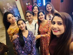 Poonam Mishra Instagram - KATAK…sesha ru arambha special screening with all beautiful Rangalatas of Odisha….

Thank you so much everyone for making this special screening for special 😘😘😘😘