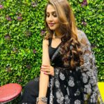 Poonam Mishra Instagram – Happy Dussehra everyone!!!!

Mua @babitamarvella ❤️❤️❤️❤️