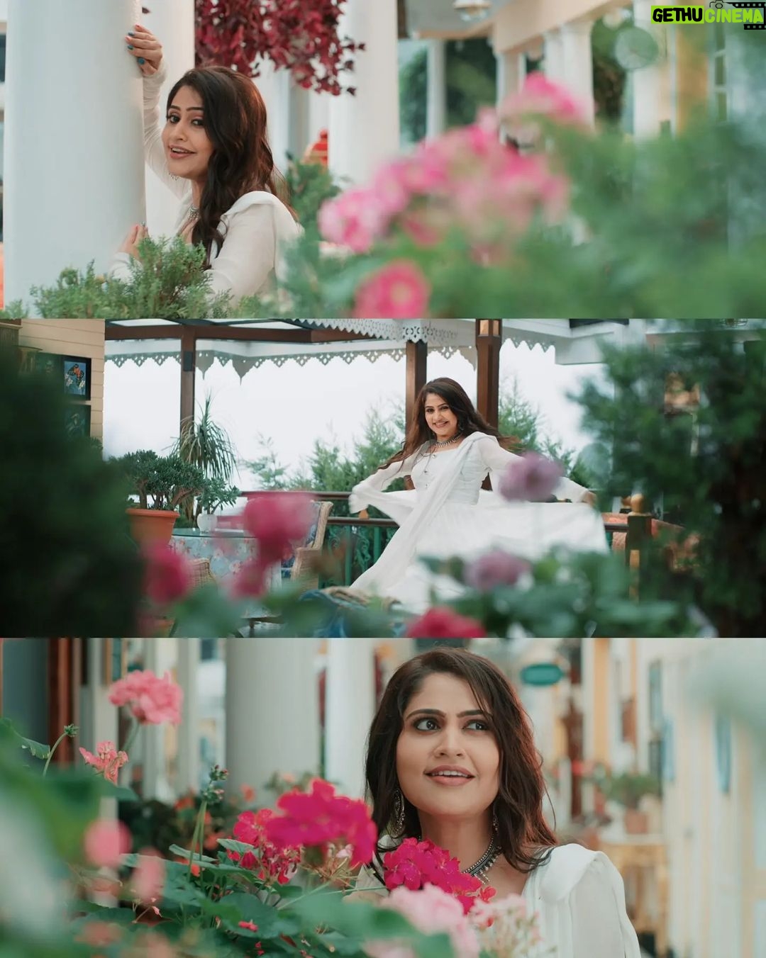 Poonam Mishra Instagram - PREMAJALA song from the film @katak_sesa_ru_arambha Director: @sudhanshumohansahoo Production: @anasmishproductionss DP: @deepakkumardop Gaffer: @gaffertrinath Editor: @rajesh_dash_editor Colorist: @rajesh.raman.12914 @devasispatra_actor @poonammishraofficial #katakthefilm #redhelium #masterprime #dop #cinematographer #cinematic #dancenumber #itemsong #screengrab #filmgrab #colourpalette #davinciresolve #coloristsociety #colourgrading #ollywood #odiafilm Mayfair Darjeeling