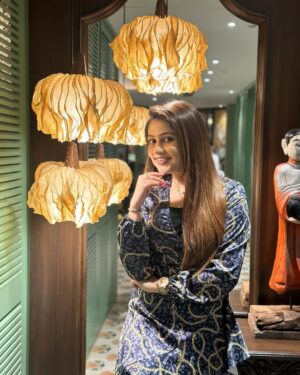 Poonam Mishra Instagram - Be your own reason to smile…❤️🩷