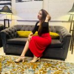 Poonam Mishra Instagram – Saturday keeps me smiling…☺️☺️