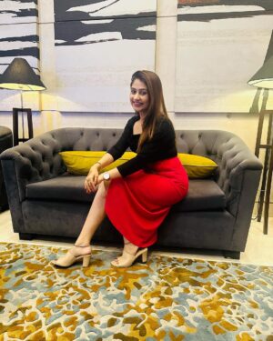 Poonam Mishra Instagram - Saturday keeps me smiling…☺️☺️